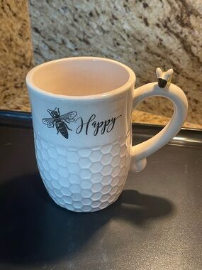 White Ceramic 'Happy' Honeycomb Bee Accent Mug